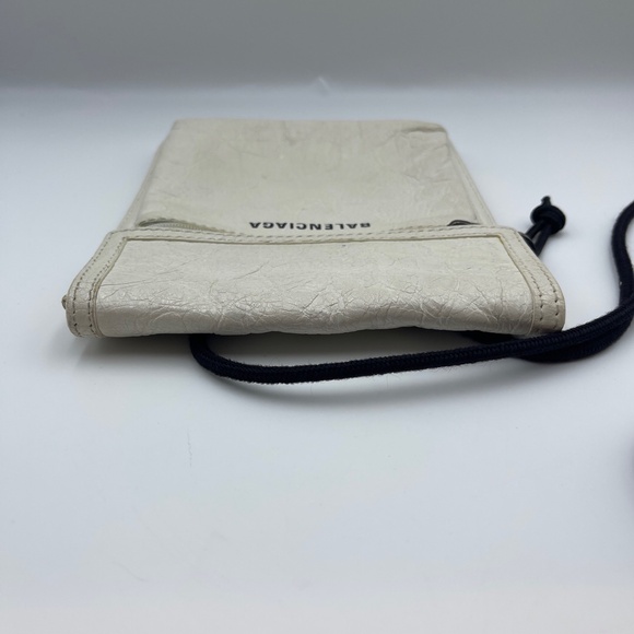 Balenciaga Agneau Arena small explorer crossbody bag pouch white leather - Picture 8 of 15